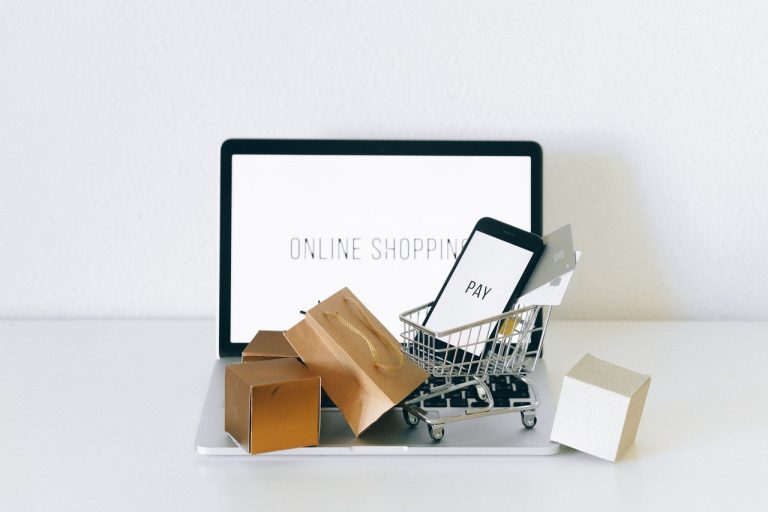 The Pros And Cons Of Starting An eCommerce Business