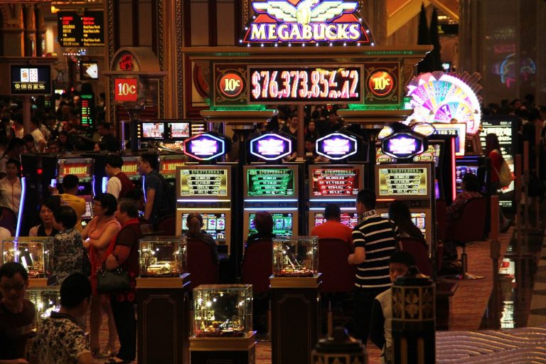 Understanding the Basics of Casino Game Odds