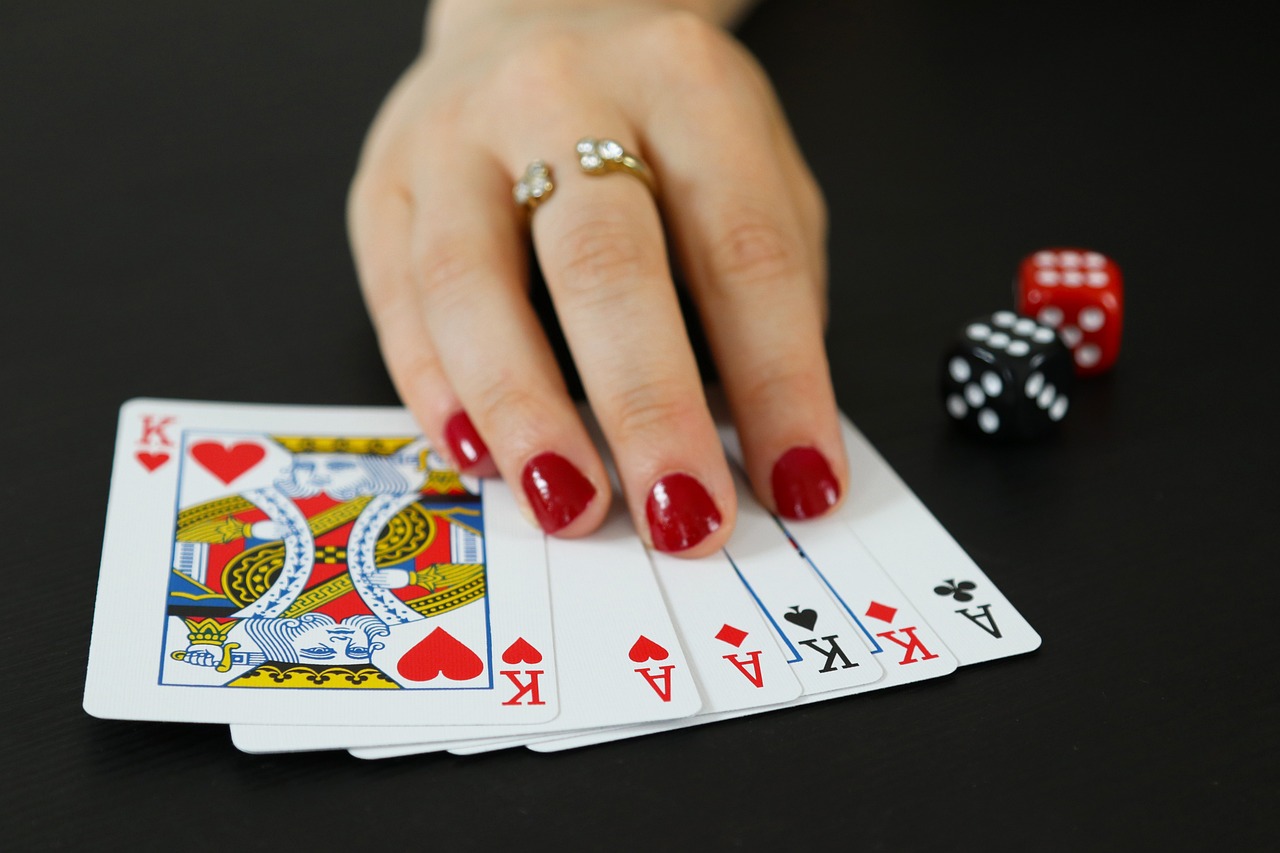 The Pulse of a Casino Card Game