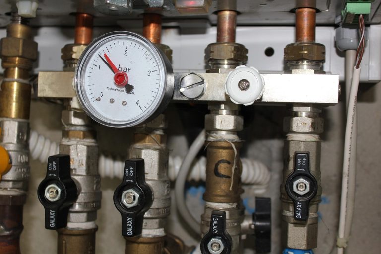 Water Heater Installation: Ensuring Safety, Efficiency, and Long-Lasting Home Comfort