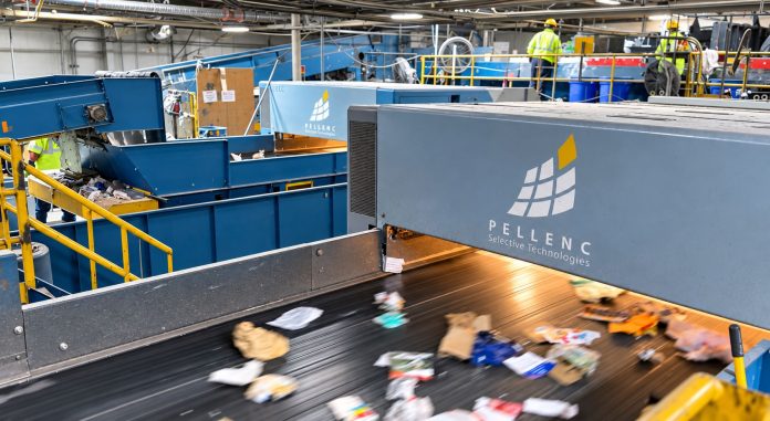 How David Duong Is Bringing AI, Optical Sorting and Safer Recycling Systems Into California Waste Solutions How David Duong Is Bringing AI, Optical Sorting and Safer Recycling Systems Into California Waste Solutions